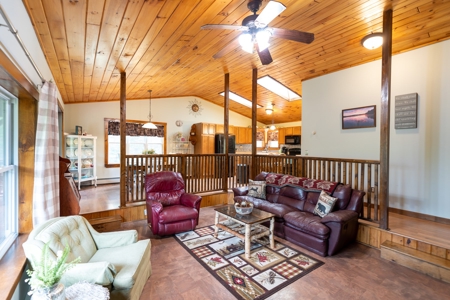 Home on Trout Stream - image 19