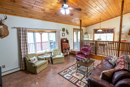 Home on Trout Stream - image 22