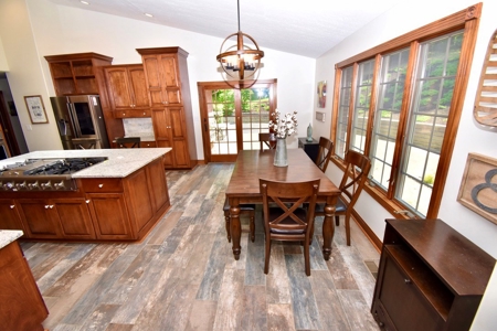 Southern Indiana Country Home - image 20