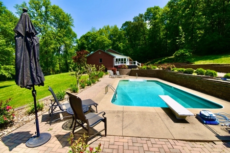 Southern Indiana Country Home - image 17