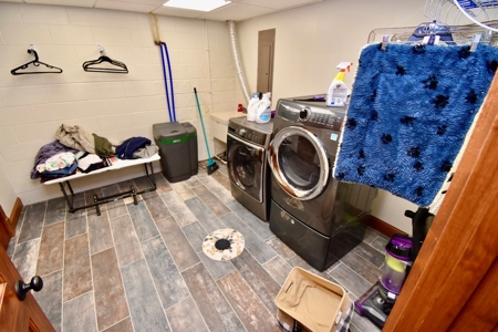 Southern Indiana Country Home - image 37