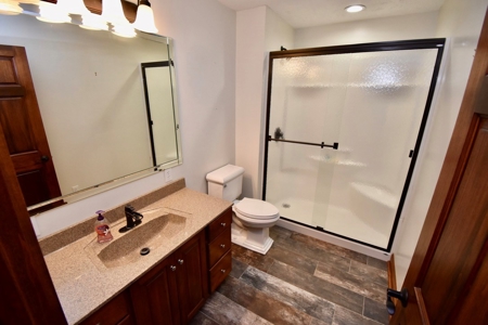 Southern Indiana Country Home - image 32