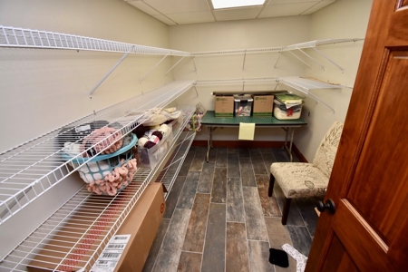 Southern Indiana Country Home - image 40