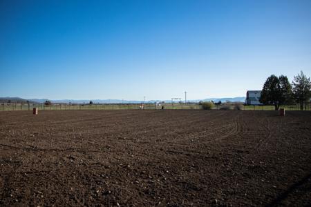 Dry Creek Ranch - Lakeview Oregon, Captivating Property - image 7