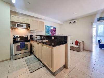 Amazing beachfront Condo in Coronado Bay Panama *Sold* - image 18