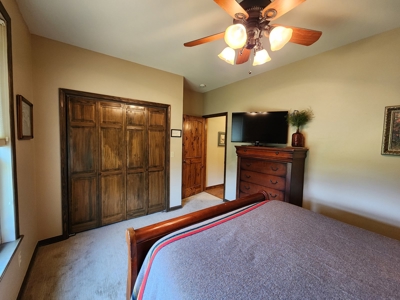 Country Home & Shop on 4 Acres – Poteau, Oklahoma - image 36