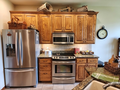 Country Home & Shop on 4 Acres – Poteau, Oklahoma - image 20