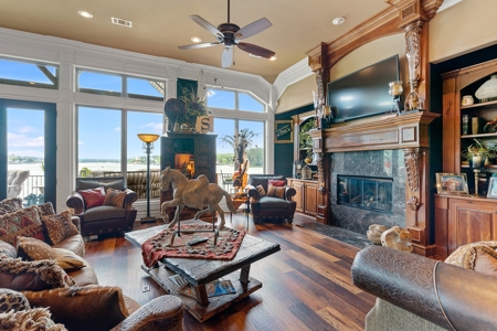 Arkansas Lakefront Home For Sale - image 33