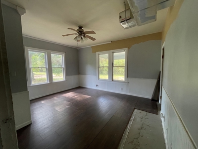 Investor Special: Charming Farmhouse in Lumberton, TX - image 12