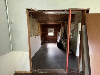 Investor Special: Charming Farmhouse in Lumberton, TX - image 11