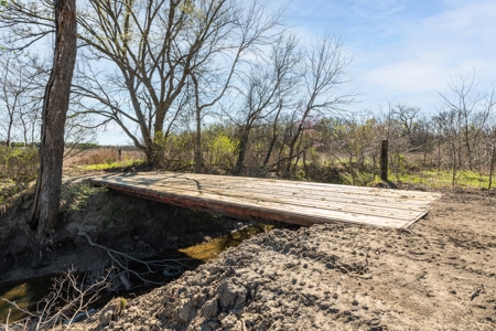 Collin Co TX Ranch for Sale Recreational Value & Investment - image 15