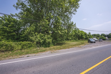 Commercial Property for Sale in Christiansburg VA! - image 13