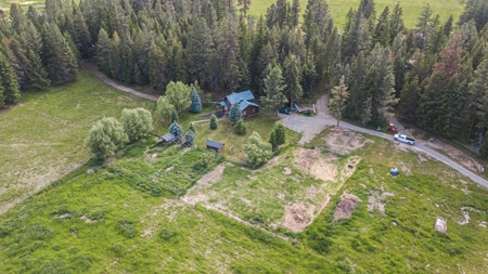 Lovely Amish Built Log Home in NW Montana - image 22