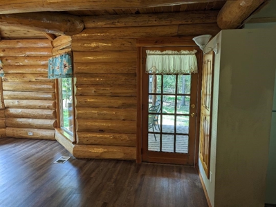 Lovely Amish Built Log Home in NW Montana - image 33