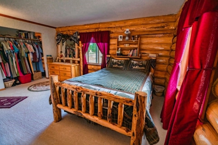 Lovely Amish Built Log Home in NW Montana - image 6