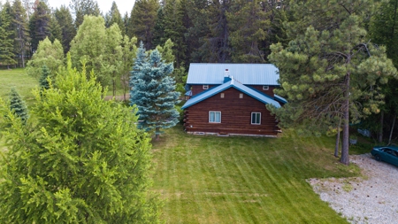 Lovely Amish Built Log Home in NW Montana - image 16