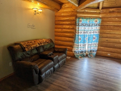 Lovely Amish Built Log Home in NW Montana - image 37
