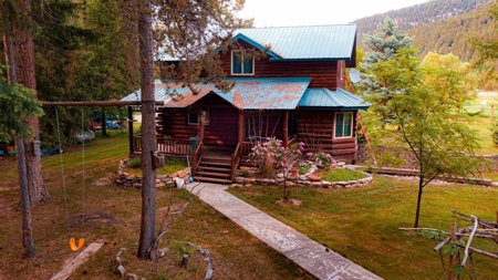 Lovely Amish Built Log Home in NW Montana - image 1