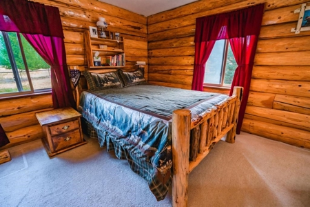 Lovely Amish Built Log Home in NW Montana - image 14