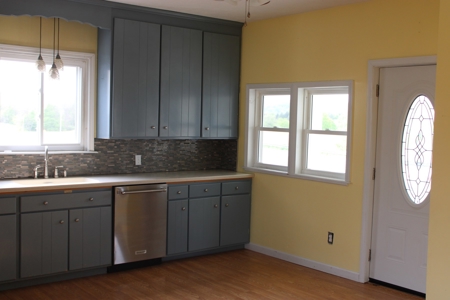 Country Home For Sale in Madison, Ney York - image 6