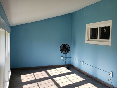 Muti-Family Home With Country Views - image 14