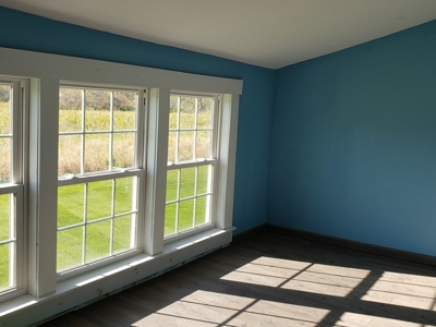 Muti-Family Home With Country Views - image 15