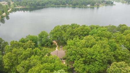 Lakefront Custom Home on Arrowhead Lake, West Plains, MO - image 43