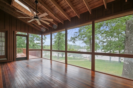 Lakefront Custom Home on Arrowhead Lake, West Plains, MO - image 3