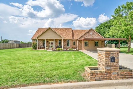 Home For Sale In Sayre, Oklahoma - image 5