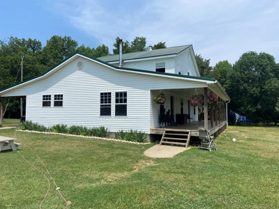 Country Home and  Farm in Metcalfe County - image 18