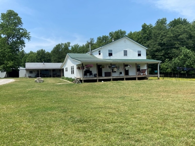 Country Home and  Farm in Metcalfe County - image 19