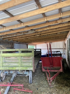 Country Home and  Farm in Metcalfe County - image 14