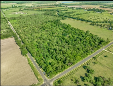 14 Acres on the hard corner just South of Castroville! - image 10