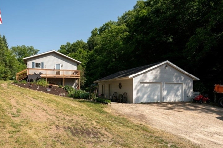 country home on over 7 acres - trophy deer hunting for  sale - image 3