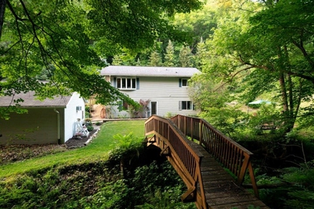 country home on over 7 acres - trophy deer hunting for  sale - image 28