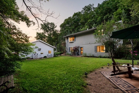 country home on over 7 acres - trophy deer hunting for  sale - image 2