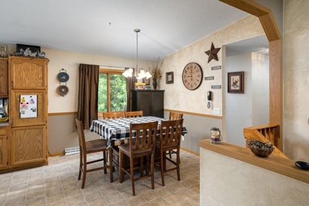 country home on over 7 acres - trophy deer hunting for  sale - image 8