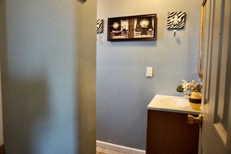 Investment Property in West Odessa Texas - image 38