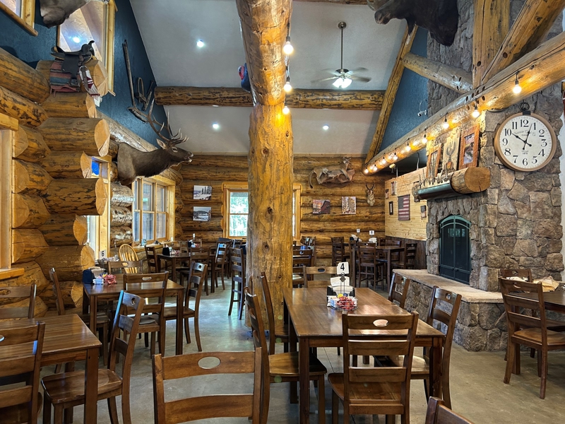 The Lodge at Mesa Lakes 
