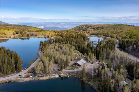 Colorado Lodge and Waterfront Property For Sale - image 21