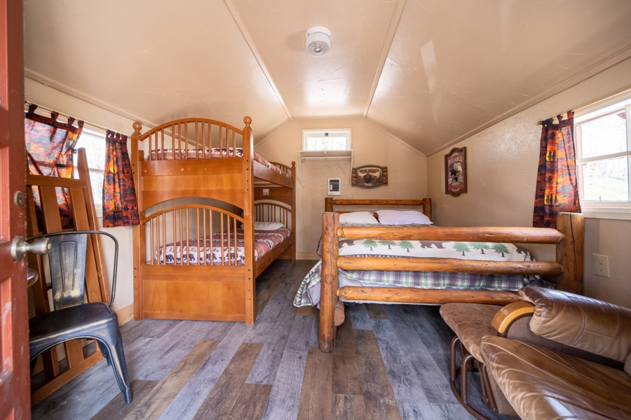 11 Bungalows 