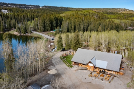 Colorado Lodge and Waterfront Property For Sale - image 20