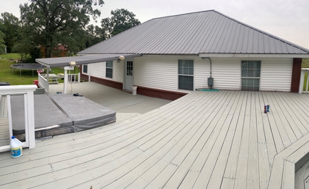 Newly remodeled HOME for SALE in TOWN - image 44