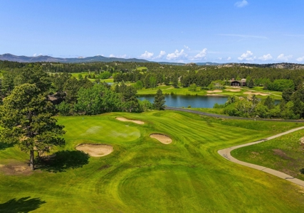 Beautiful Mountain Resort - image 27