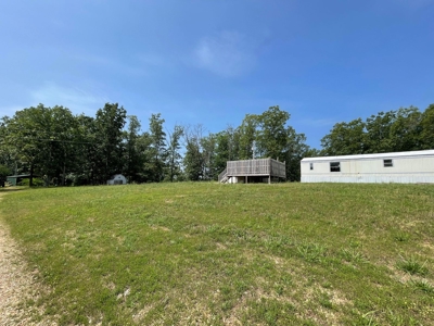 Small acreage and mobile homes for sale in Douglas County Mo - image 25