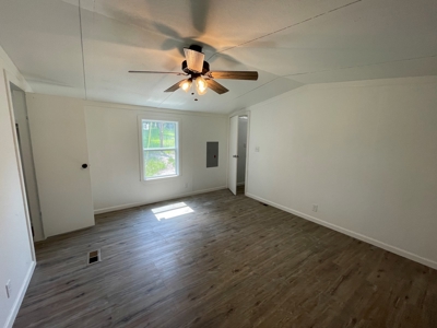 Country Home on Acreage in LaRue, Texas - image 30