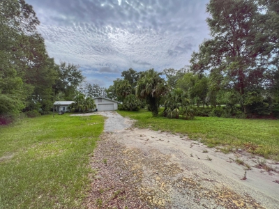 Prime Location On Sr 26 In Trenton Florida! - image 16