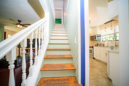 Airpark Home For Sale In Mcalpin Florida! - image 13