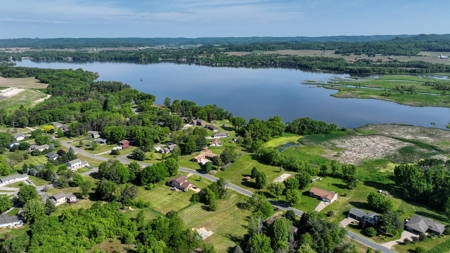 Property Located Just 1.5 miles from West Salem Schools - image 11