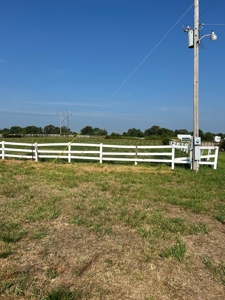 Country Home On 6 Acres For Sale Online Auction - image 25